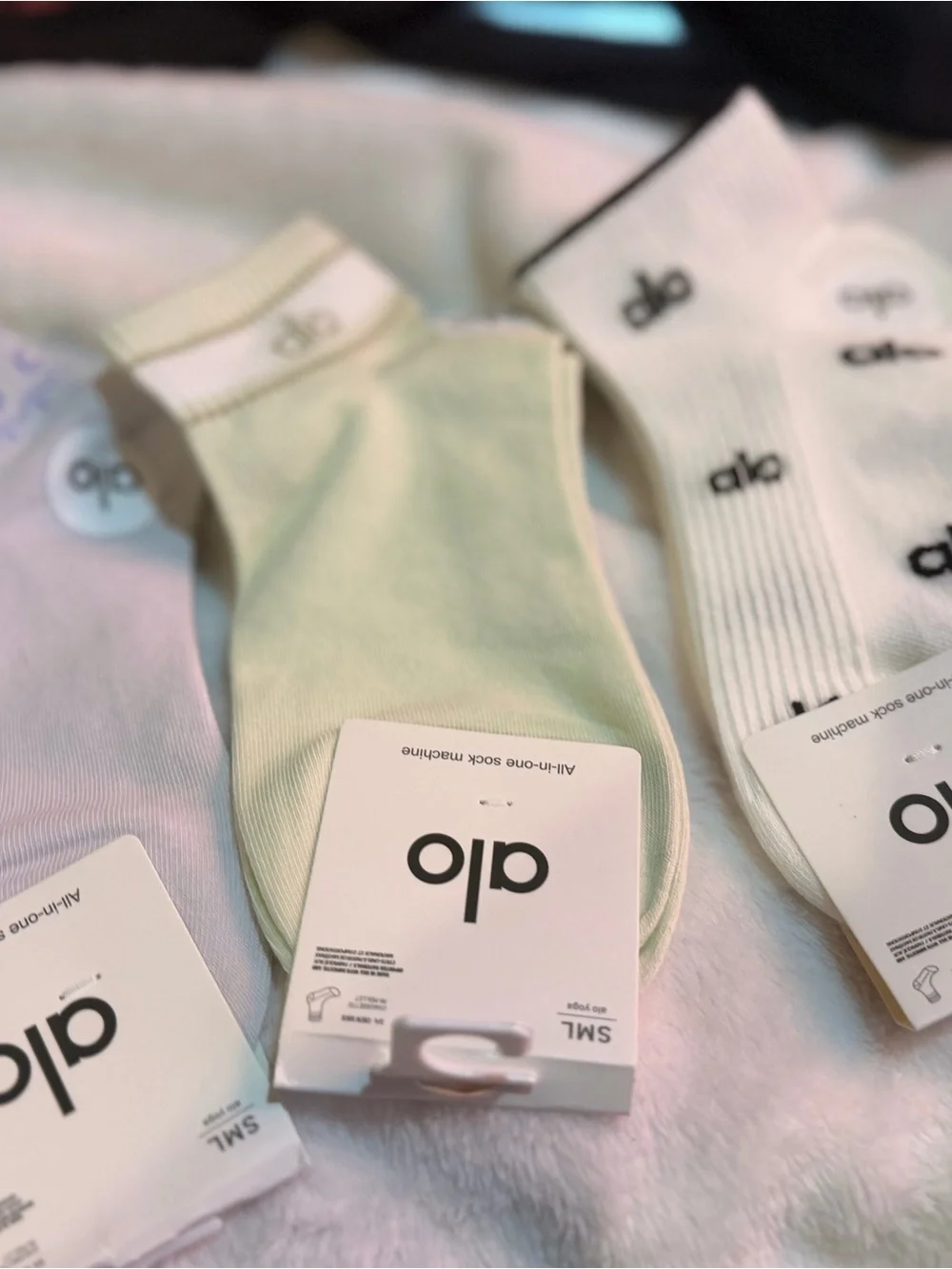 ALO Yoga women Cut Sock 3-Pack — White, Light Green, Lavender
